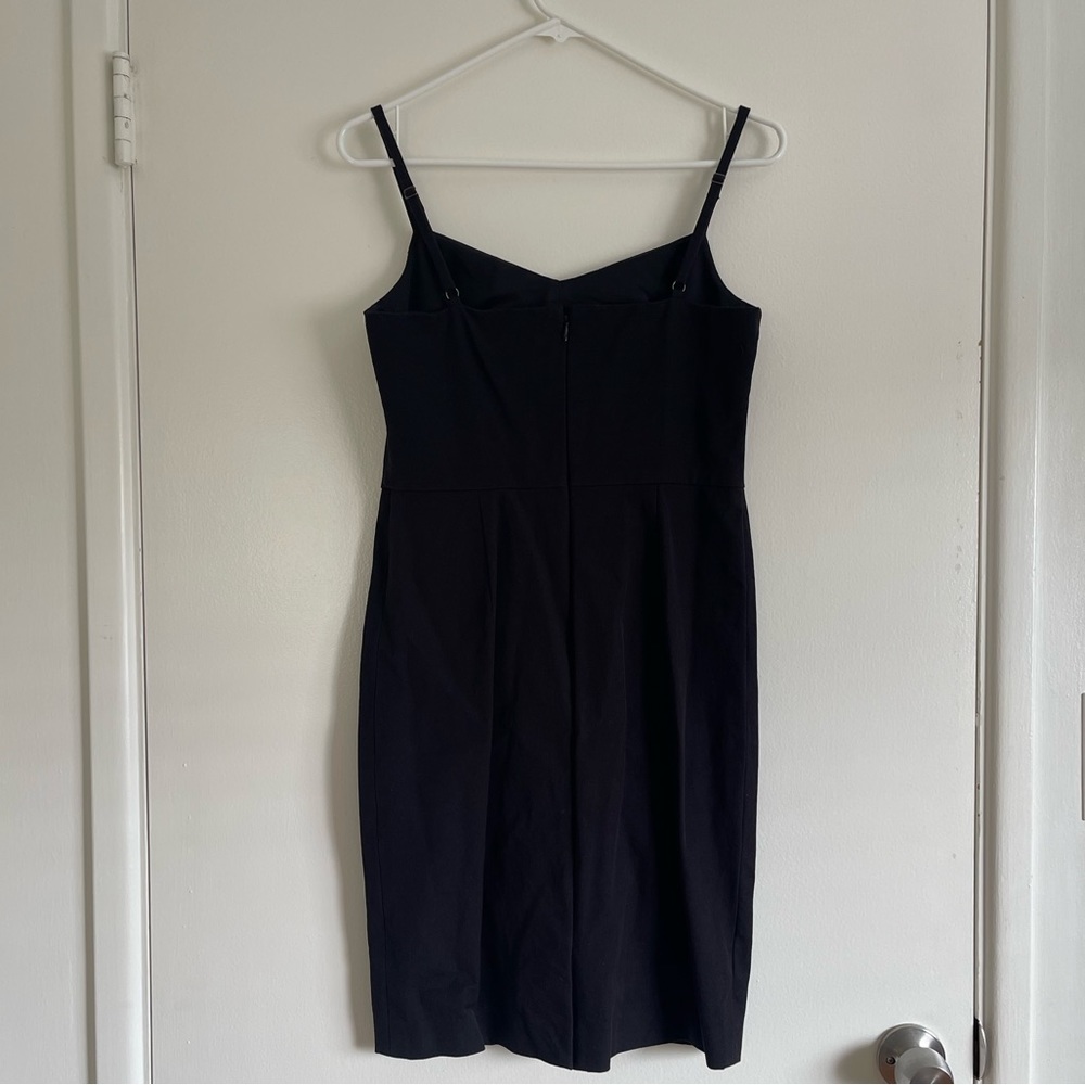Banana Republic black contour dress - Picture 2 of 3